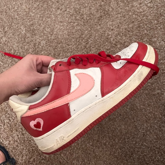Valentines Air Force 1’s - Picture 1 of 3